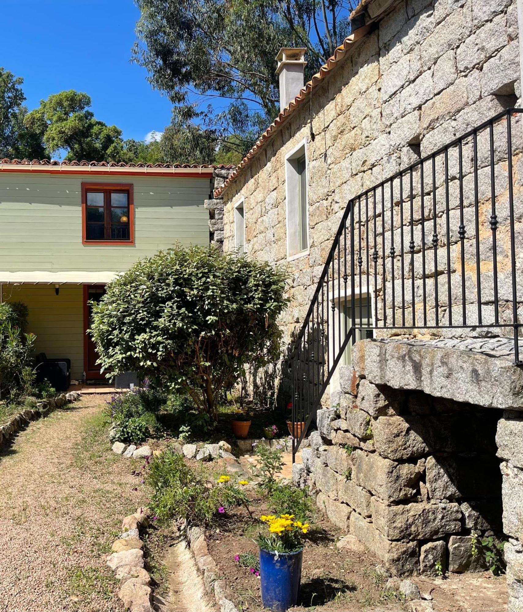 بورتو فيكشْيو Chambres D'Hotes Barraconu المظهر الخارجي الصورة